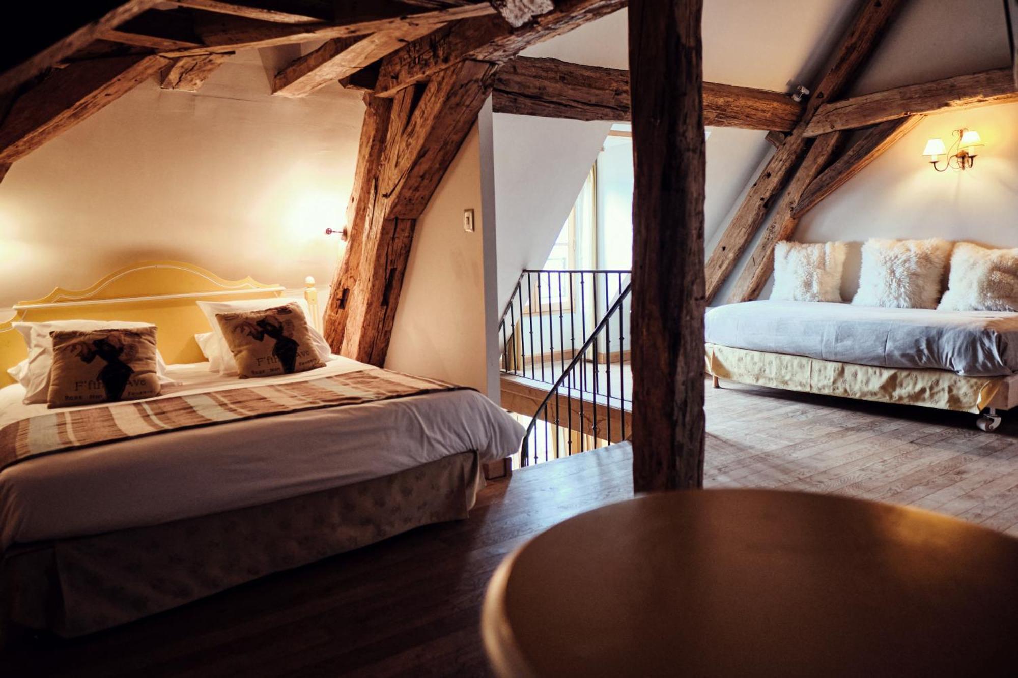 Hostellerie De La Tour D'Auxois Saulieu Bagian luar foto